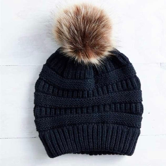 Altar'd State Accessories - NWT Altar’d State Beanie